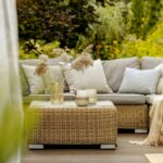 La table basse d'extérieur est un meuble indispensable pour votre jardin !